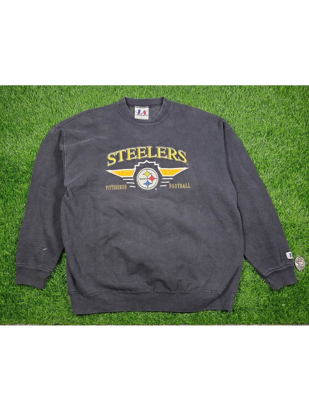 Vintage Faded Pittsburgh Steelers Football Crewneck Sweatshirt Large